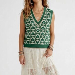 Preppy Wool Intarsia Heart Knit Sweater Vest Green Crop V-Neck Sleeveless Top⁠